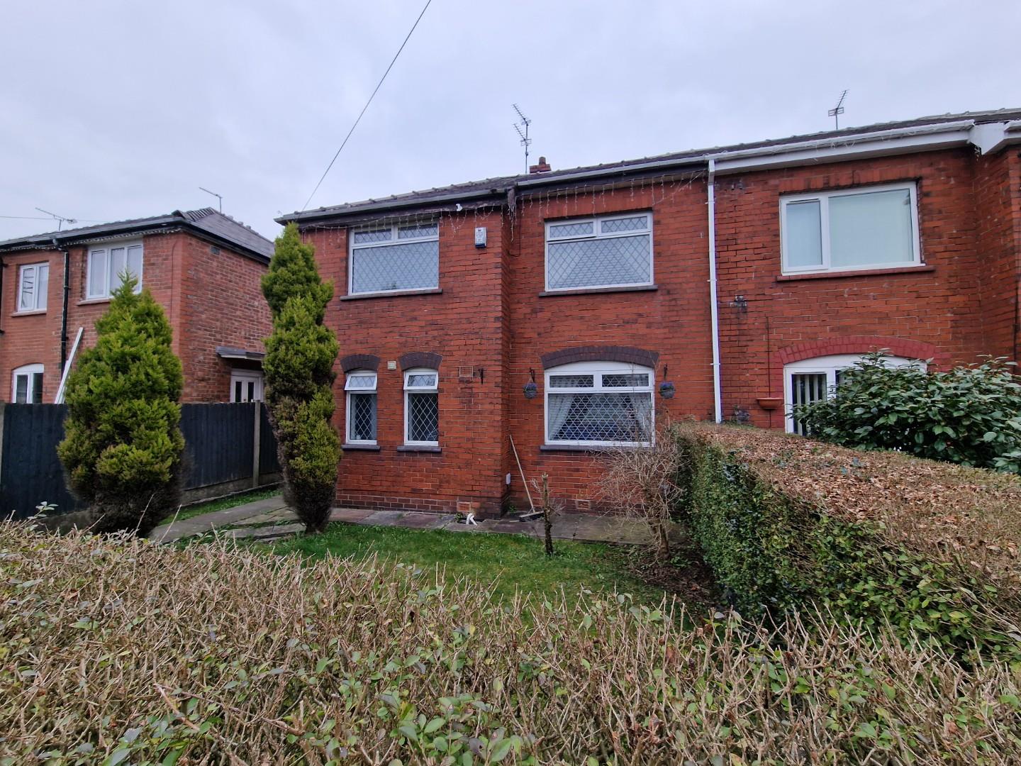 17 Branston Road, Manchester, M40 0JR Pearson Ferrier Estate Agents